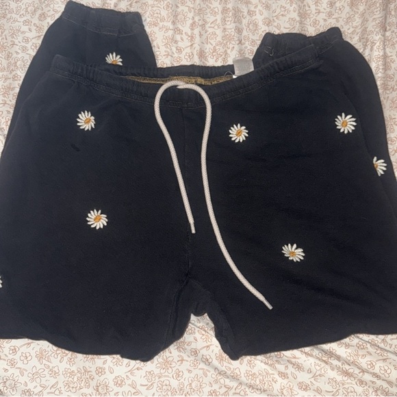 The Great The Stadium Sweatpant- Black Daisy -large embroidered daisies 2/M - Picture 3 of 4